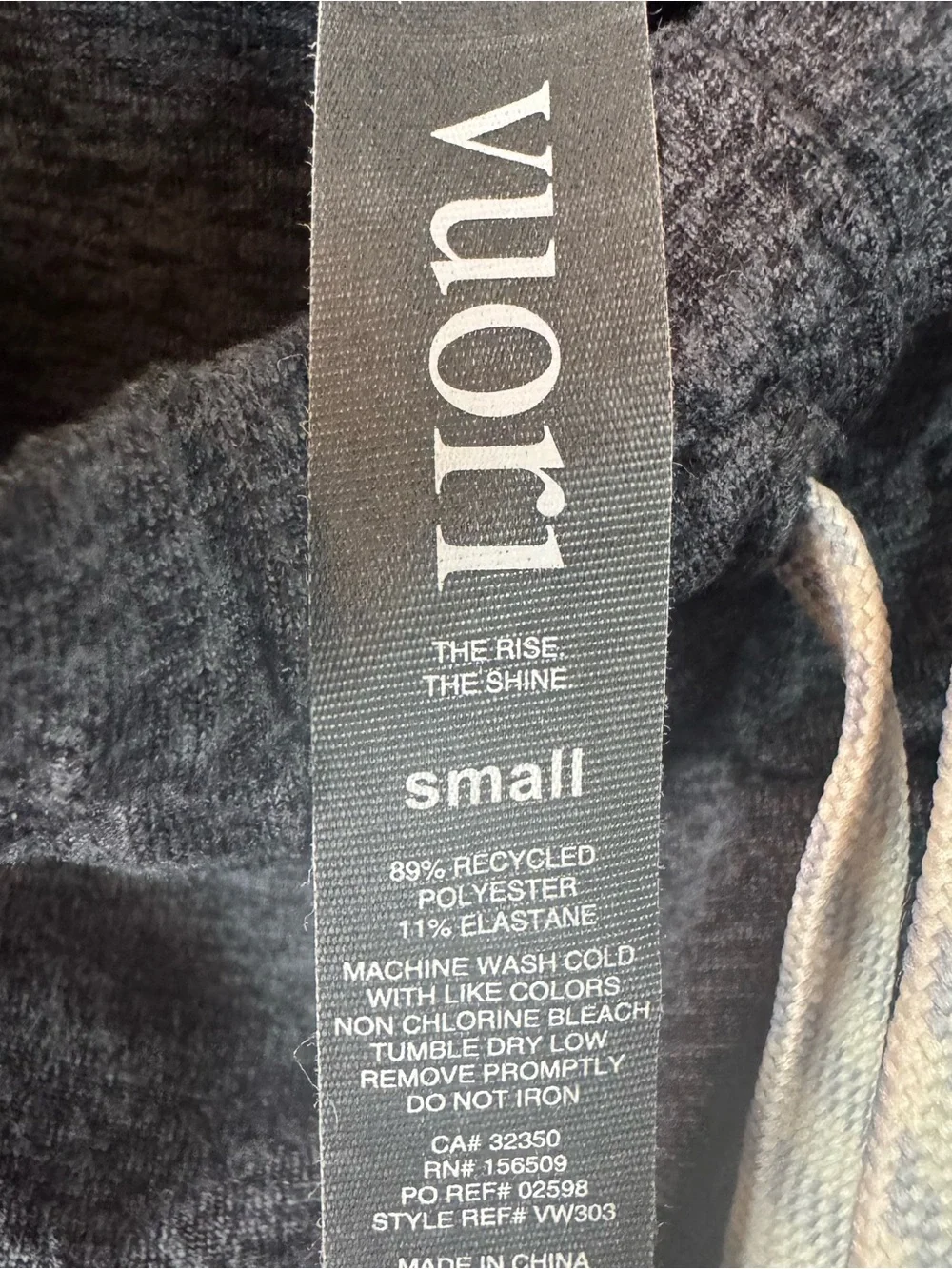 Vuori Women's Small Performance Jogger Charcoal Heather Slim Relaxed Pockets S